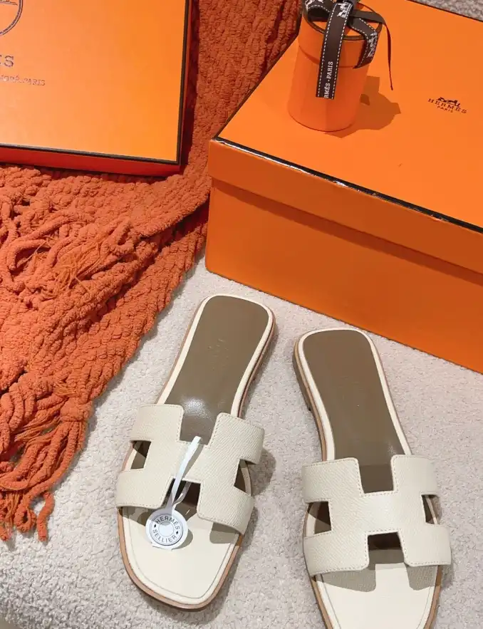 hype Hermes Slippers