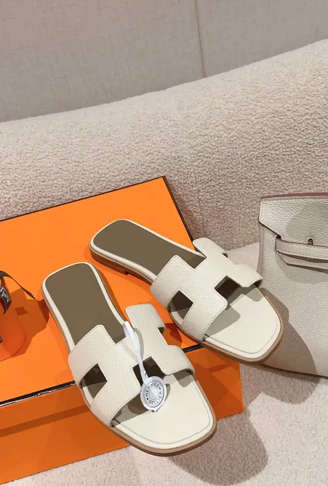 hype Hermes Slippers