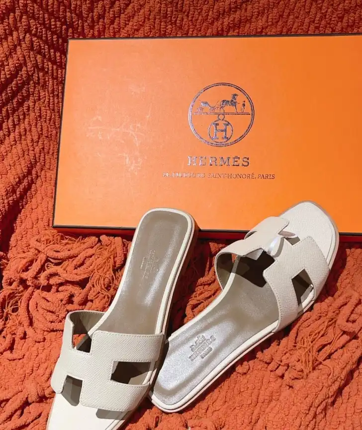 hype Hermes Slippers