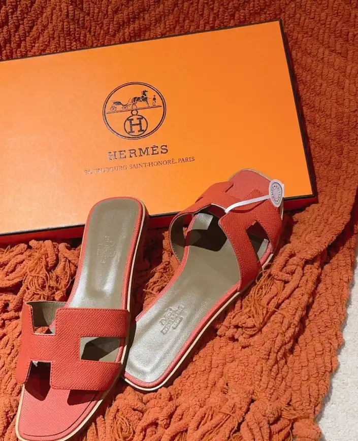 hype Hermes Slippers