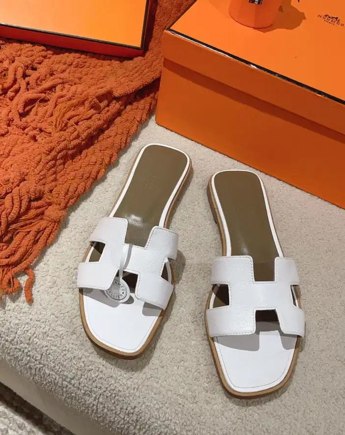 hype Hermes Slippers