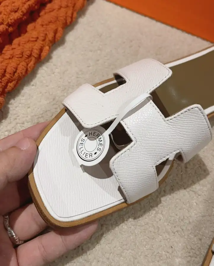 hype Hermes Slippers