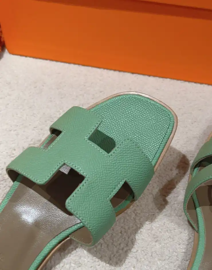 hype Hermes Slippers