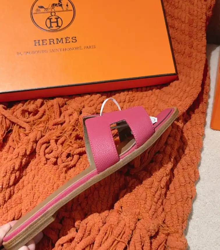 hype Hermes Slippers