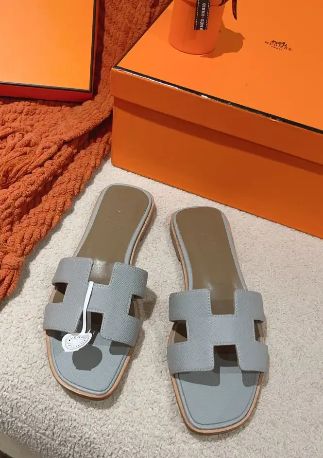 hype Hermes Slippers