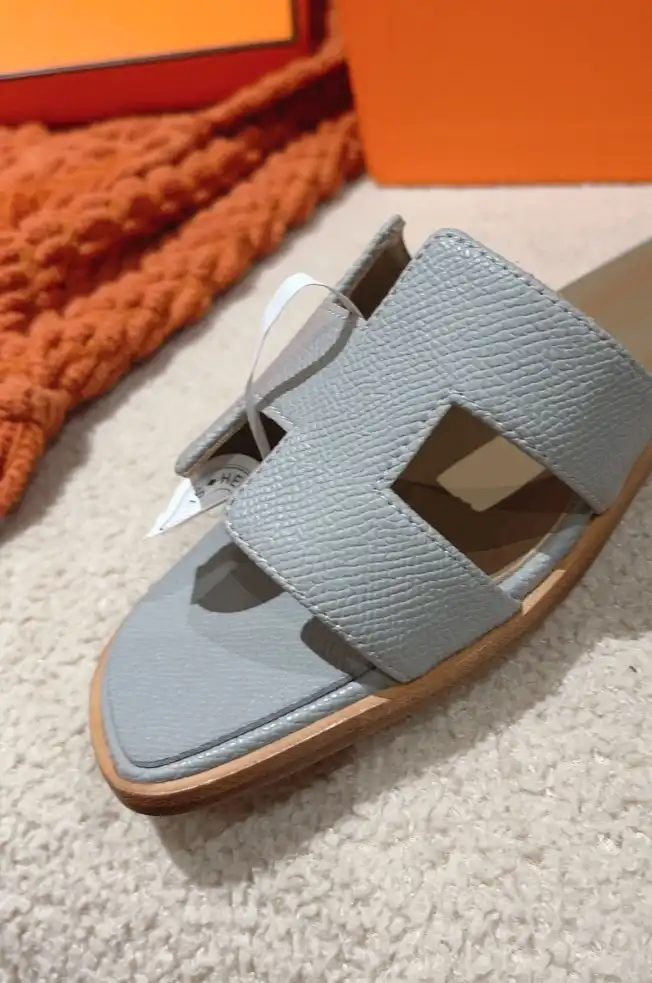 hype Hermes Slippers