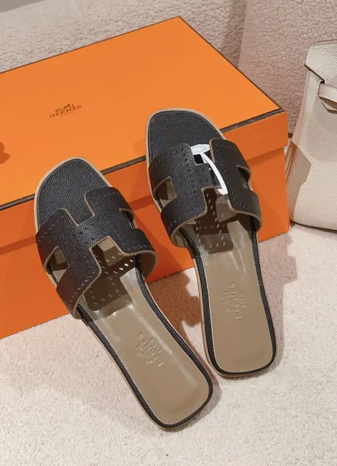 hype Hermes Slippers