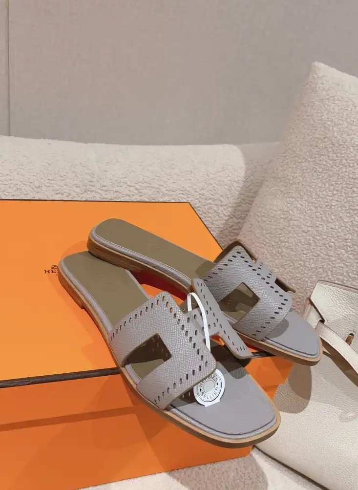 hype Hermes Slippers