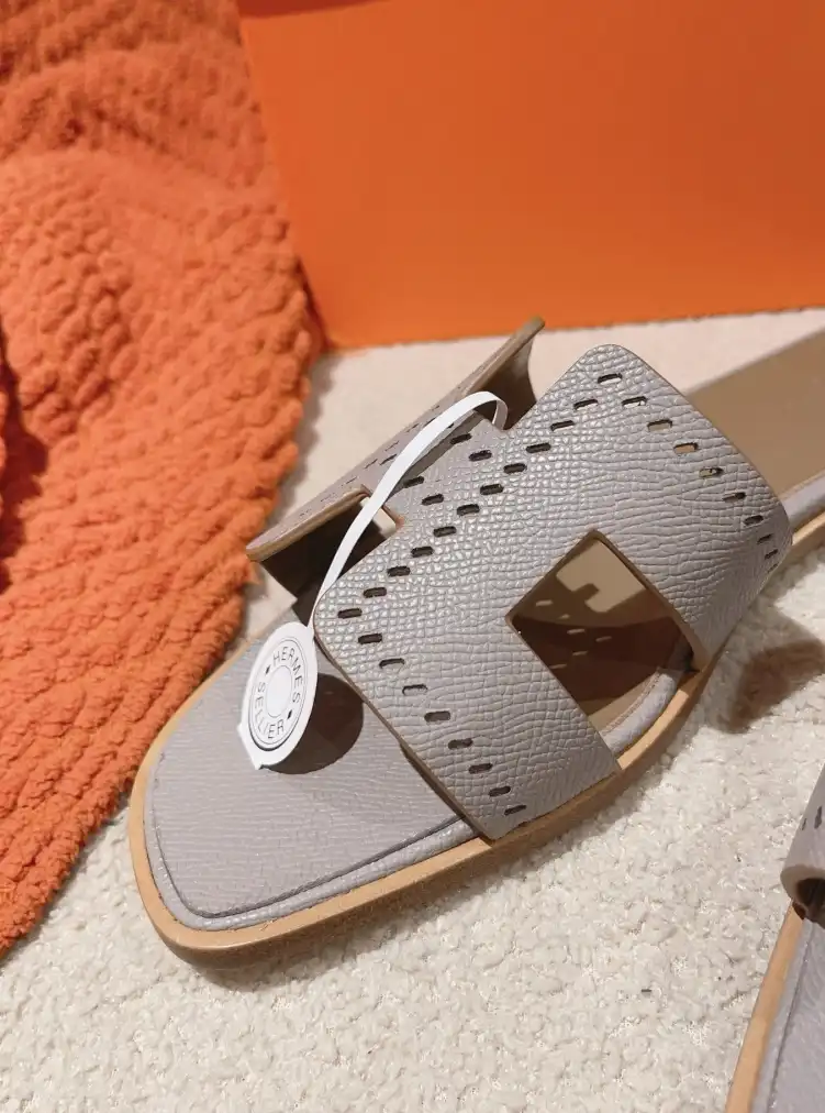 hype Hermes Slippers