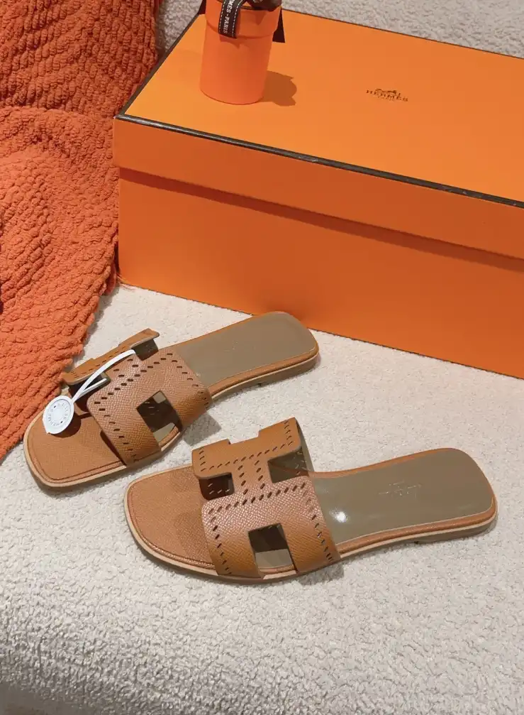 hype Hermes Slippers