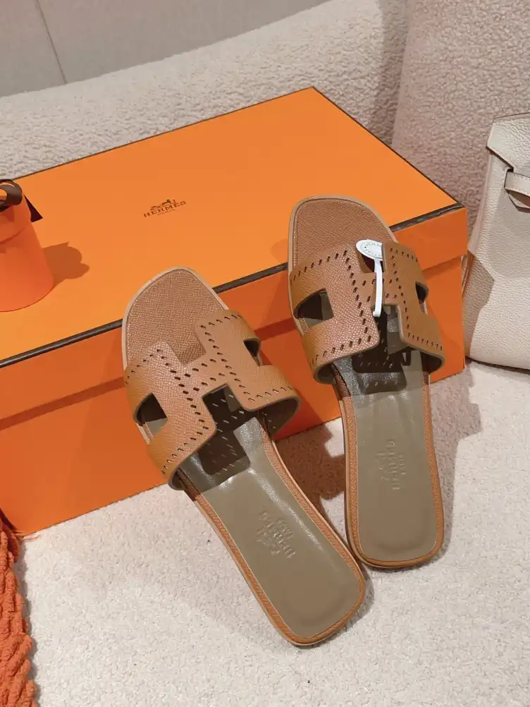 hype Hermes Slippers