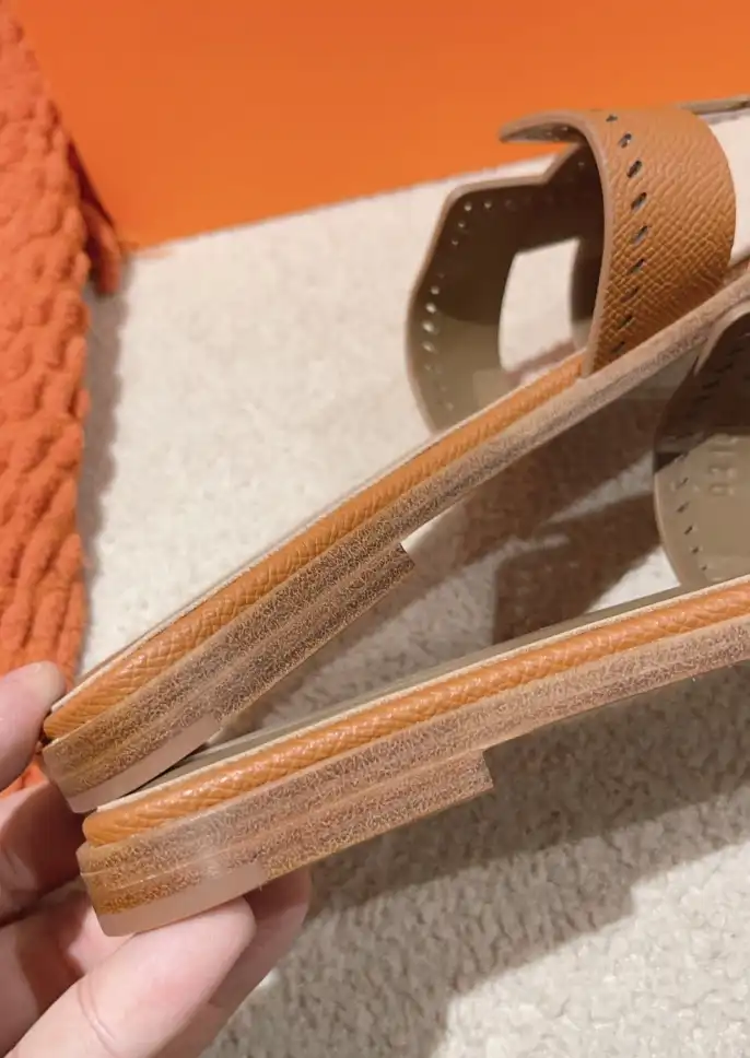 hype Hermes Slippers