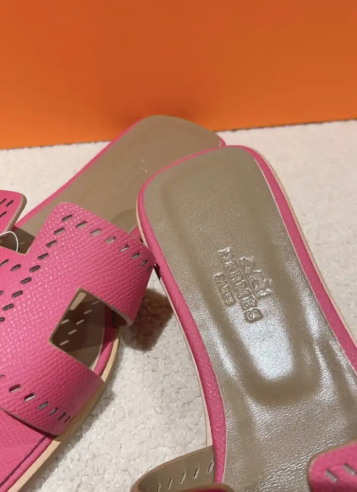 hype Hermes Slippers