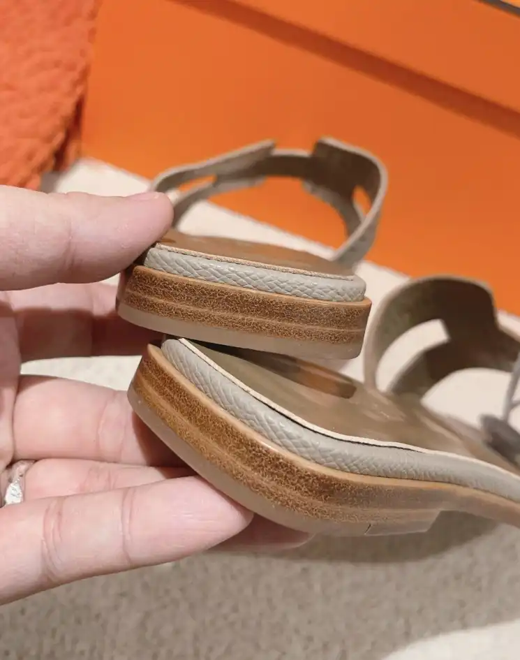 hype Hermes Slippers