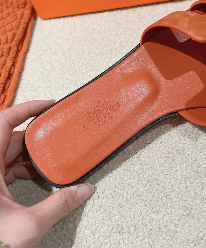 hype Hermes Slippers