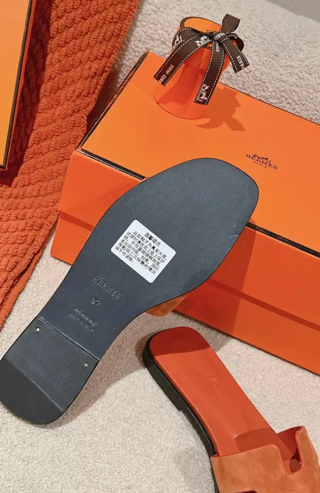 hype Hermes Slippers