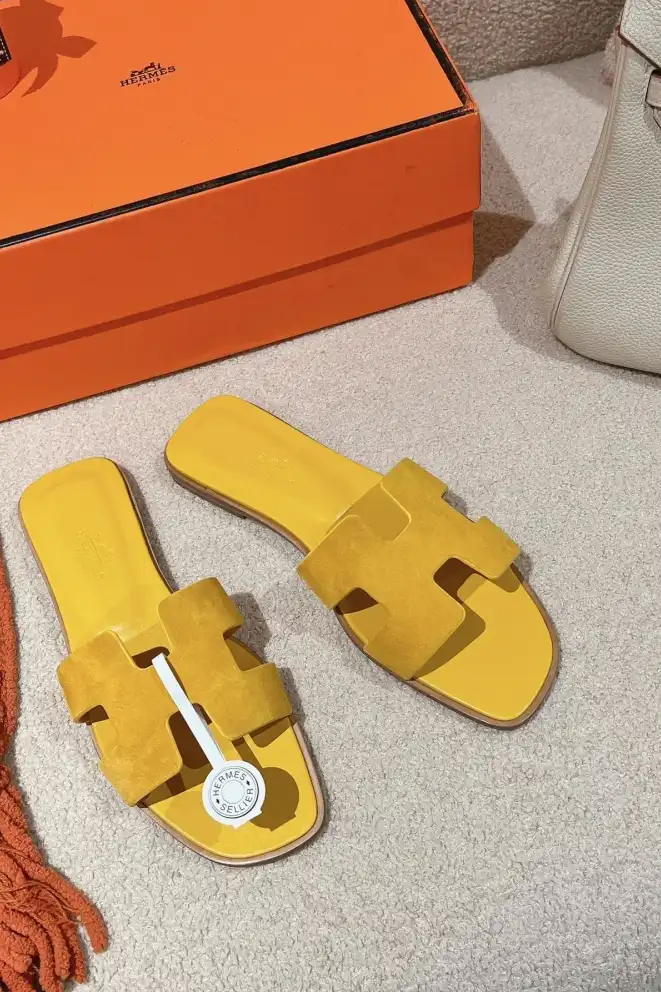 hype Hermes Slippers