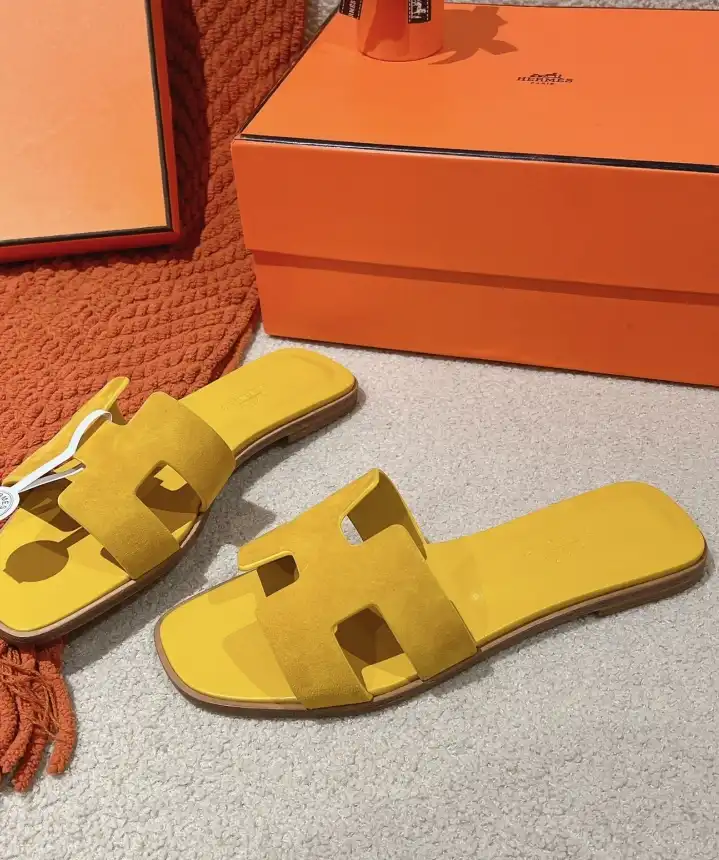 hype Hermes Slippers