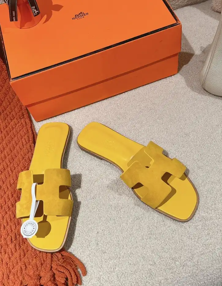 hype Hermes Slippers