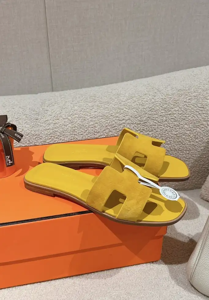 hype Hermes Slippers