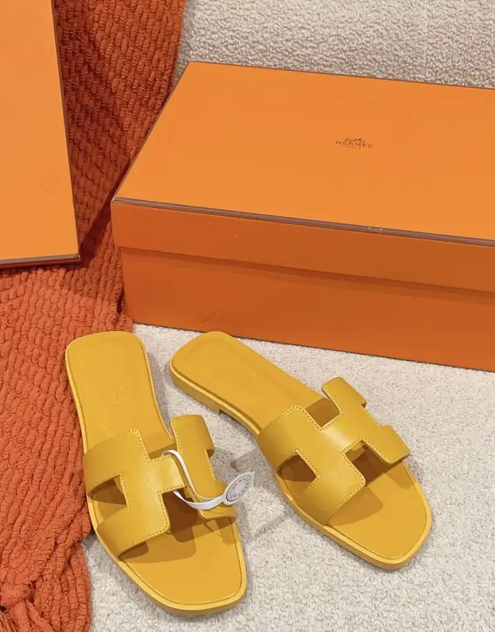 hype Hermes Slippers