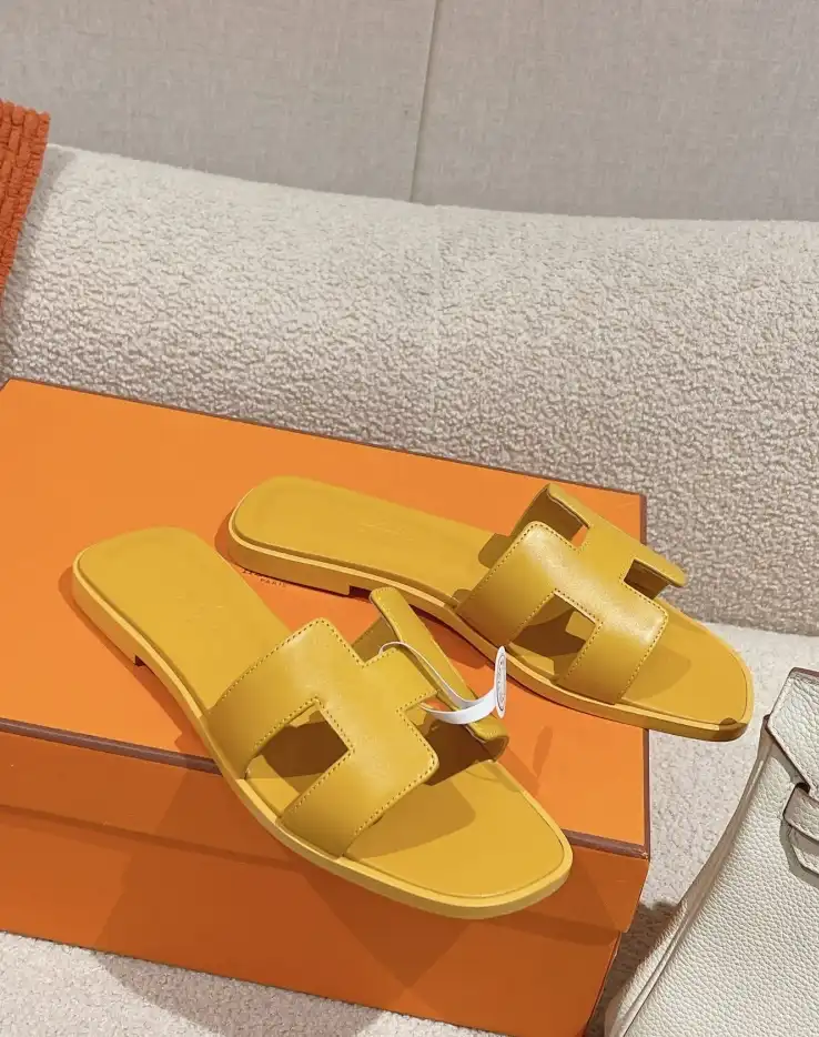 hype Hermes Slippers