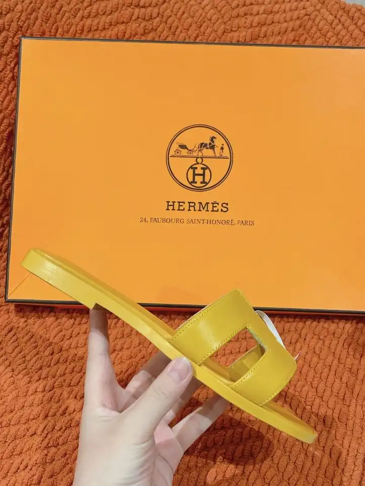 hype Hermes Slippers