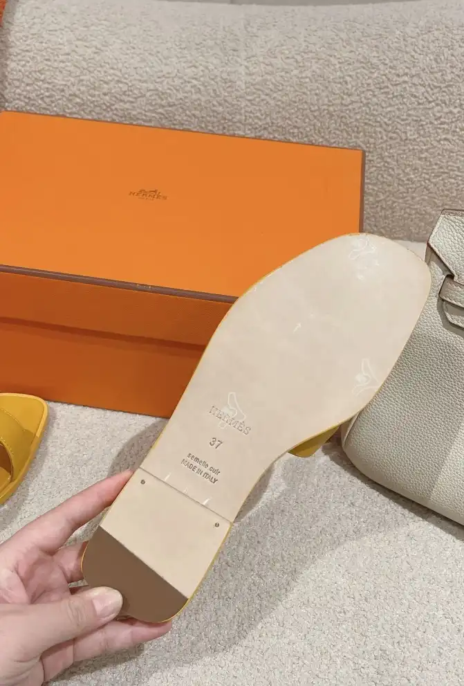 hype Hermes Slippers