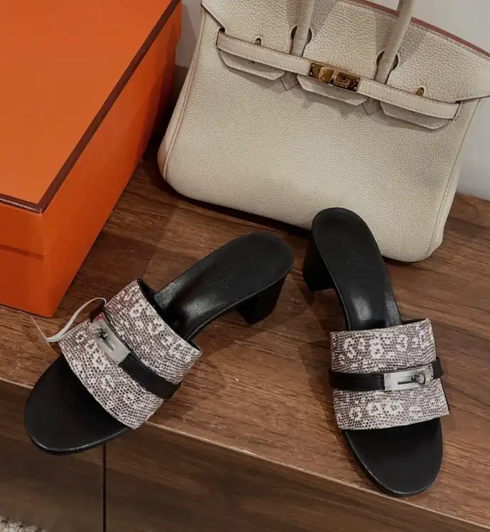 hype Hermes Slippers