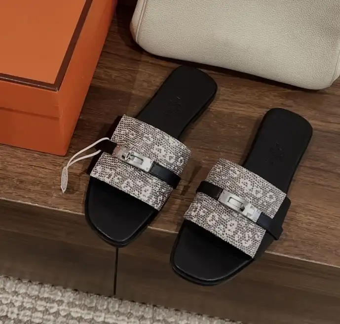 hype Hermes Slippers