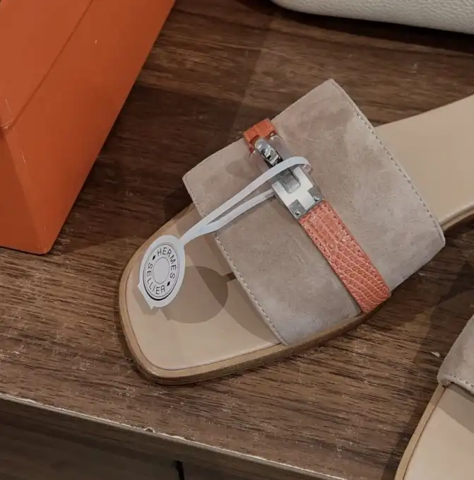 hype Hermes Slippers