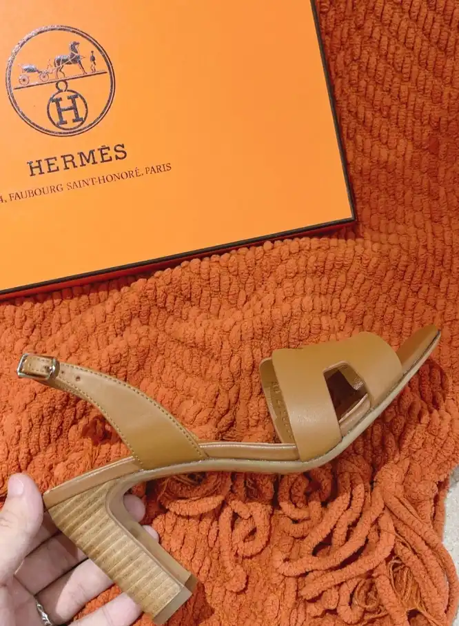 hype Hermes High Heels