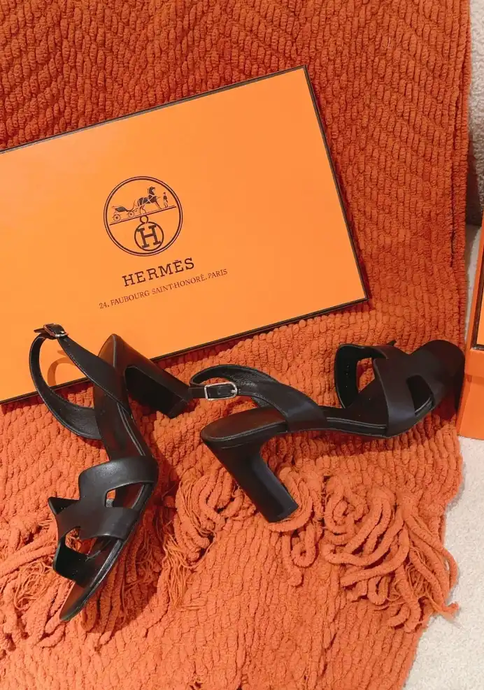 hype Hermes High Heels