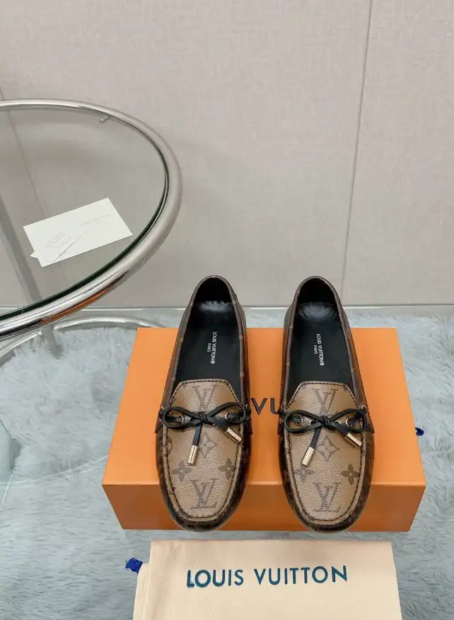 hype LV flat shoes