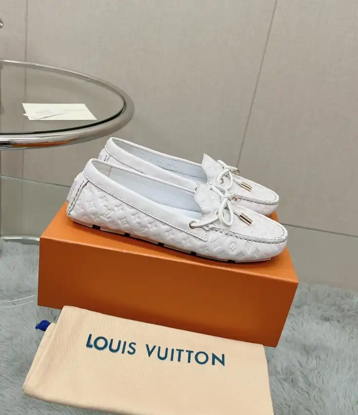 hype LV flat shoes