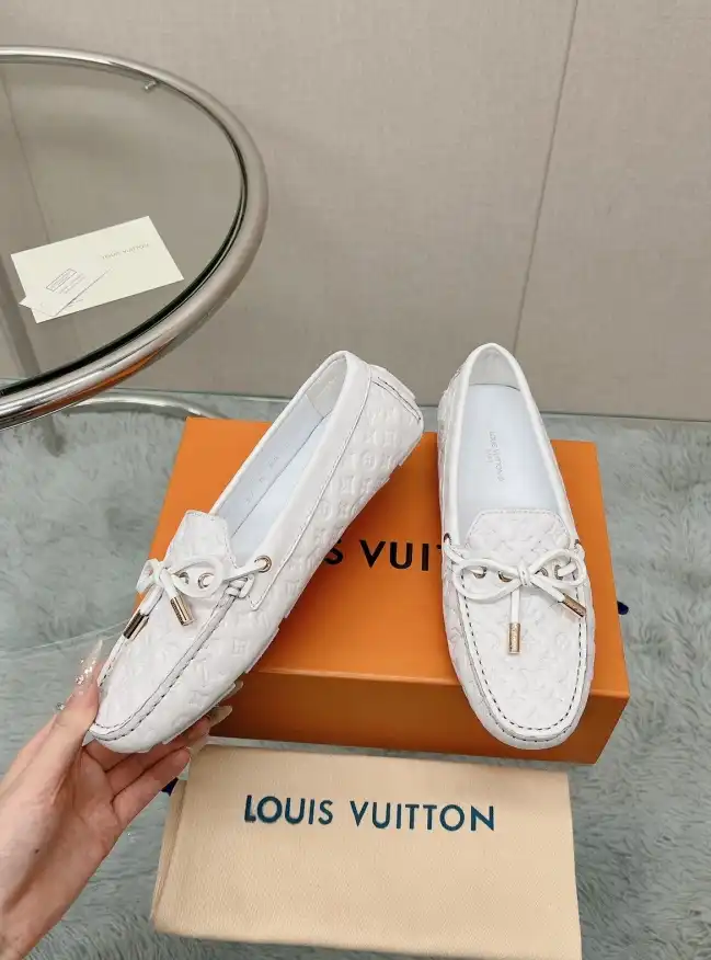 hype LV flat shoes