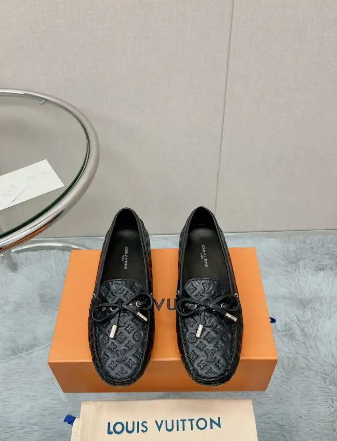 hype LV flat shoes