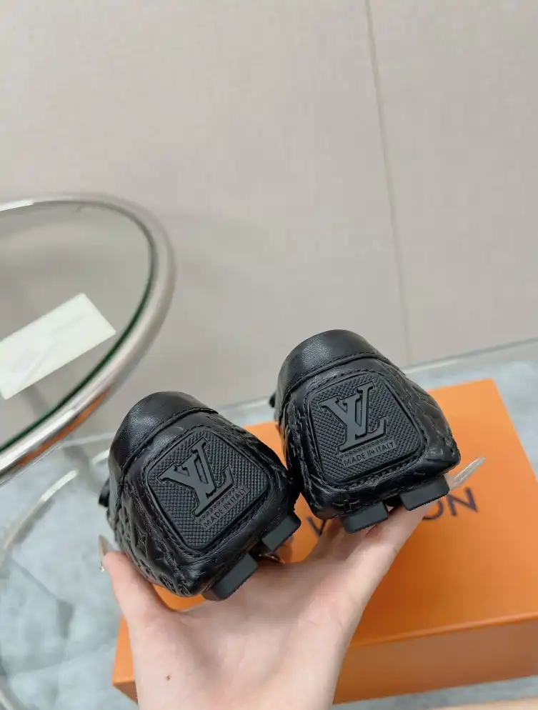 hype LV flat shoes