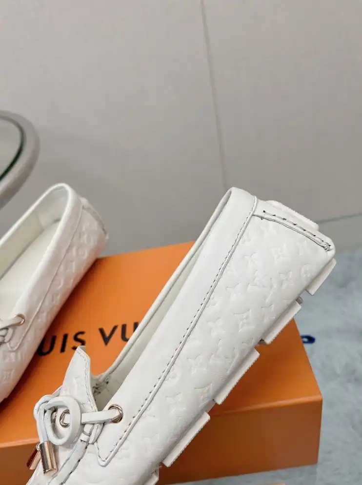 hype LV flat shoes