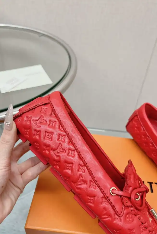 hype LV flat shoes