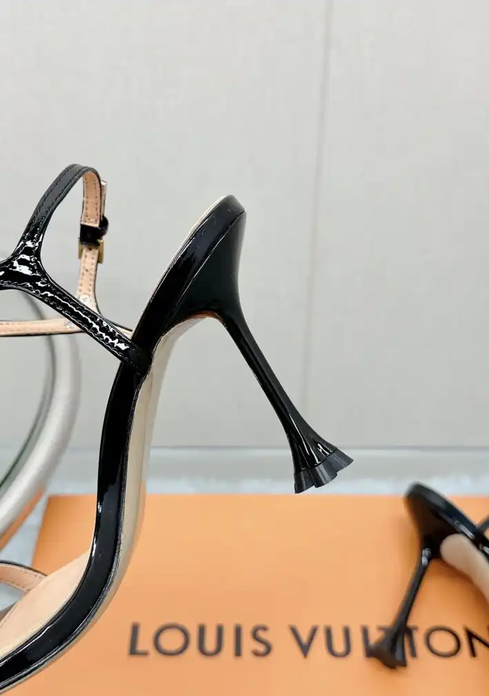 hype LV High Heels