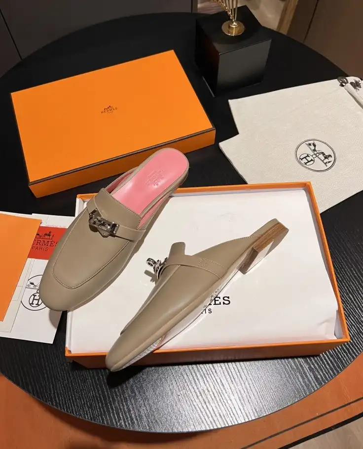 hype Hermes Slippers