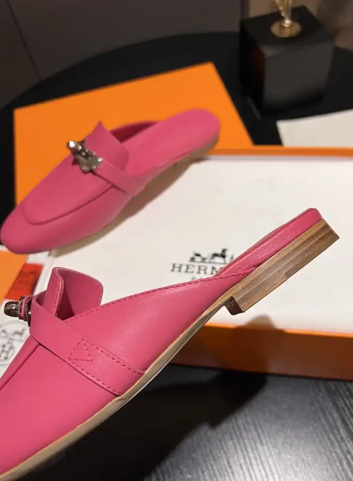 hype Hermes Slippers