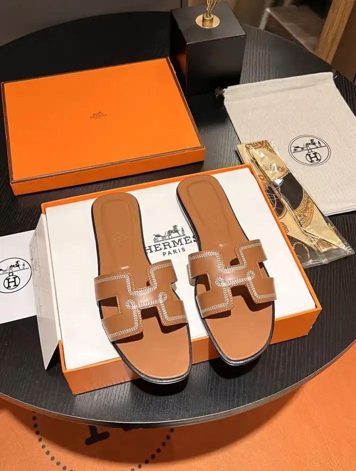 hype Hermes Slippers