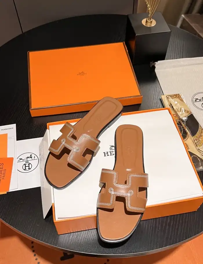 hype Hermes Slippers