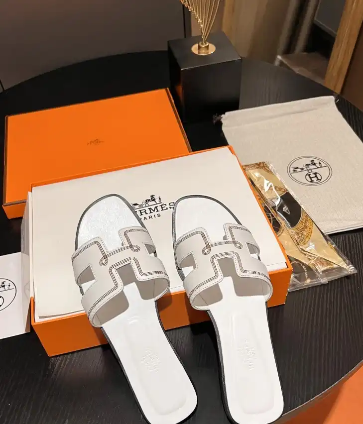 hype Hermes Slippers