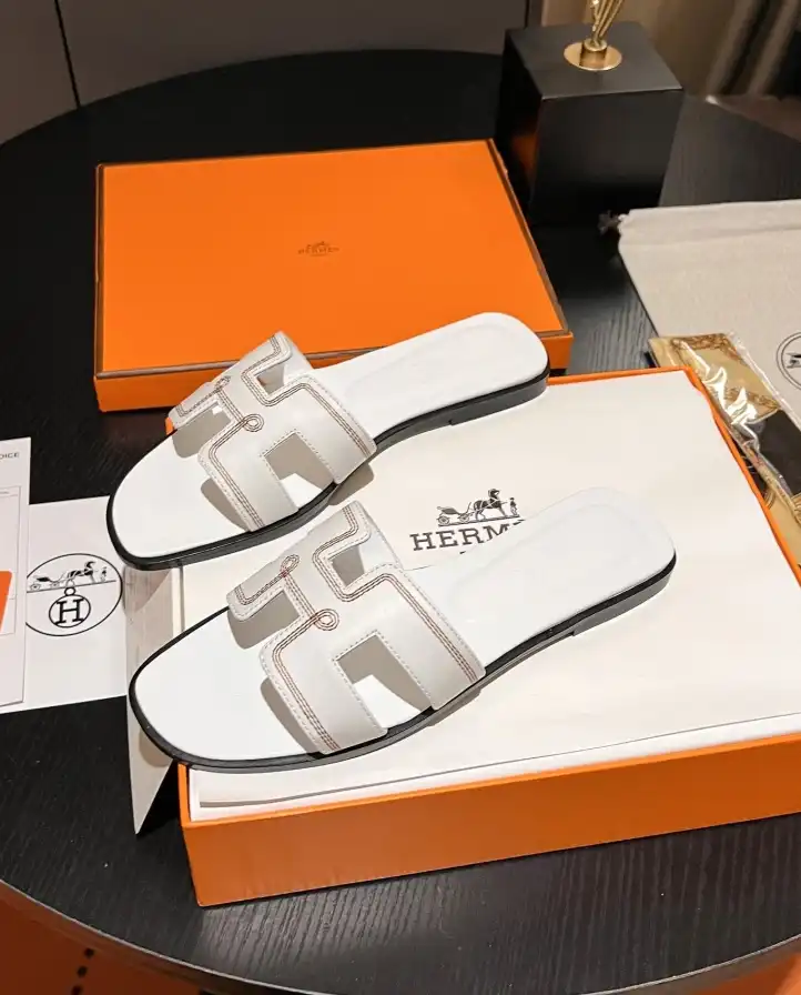 hype Hermes Slippers