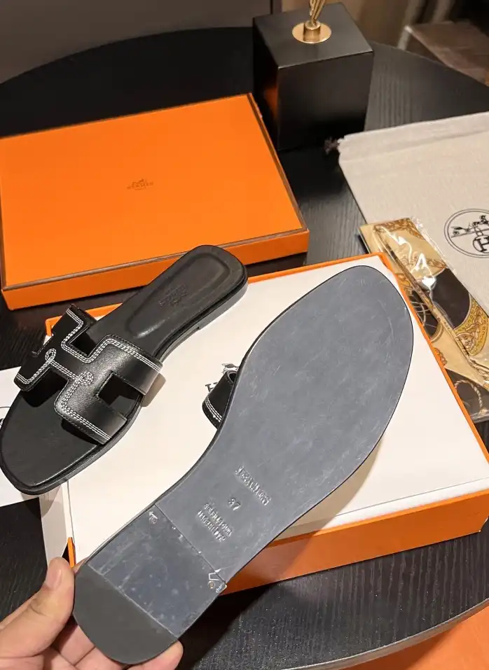 hype Hermes Slippers