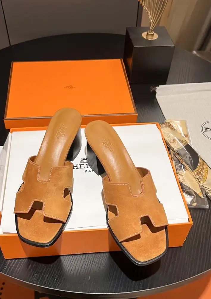 hype Hermes Slippers