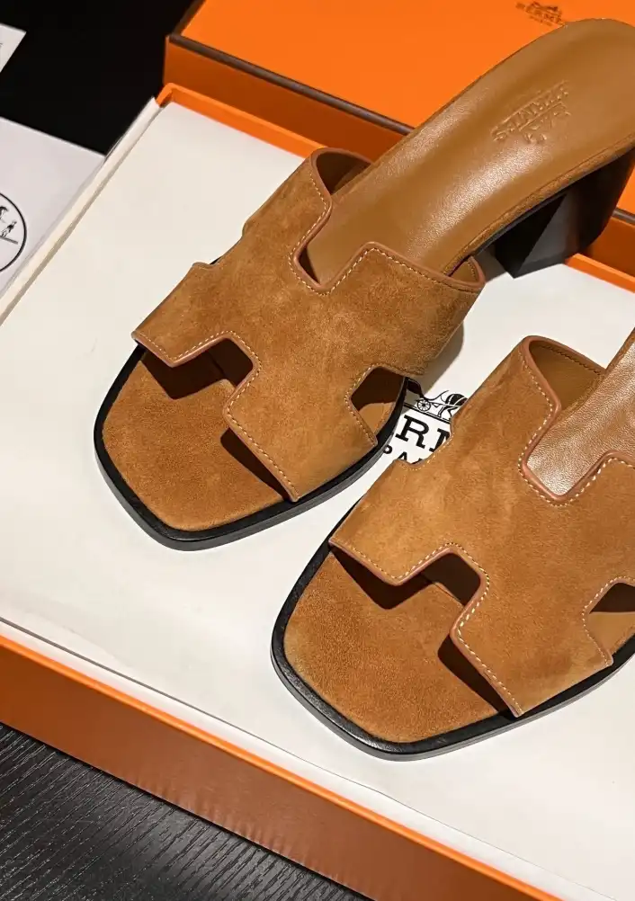 hype Hermes Slippers